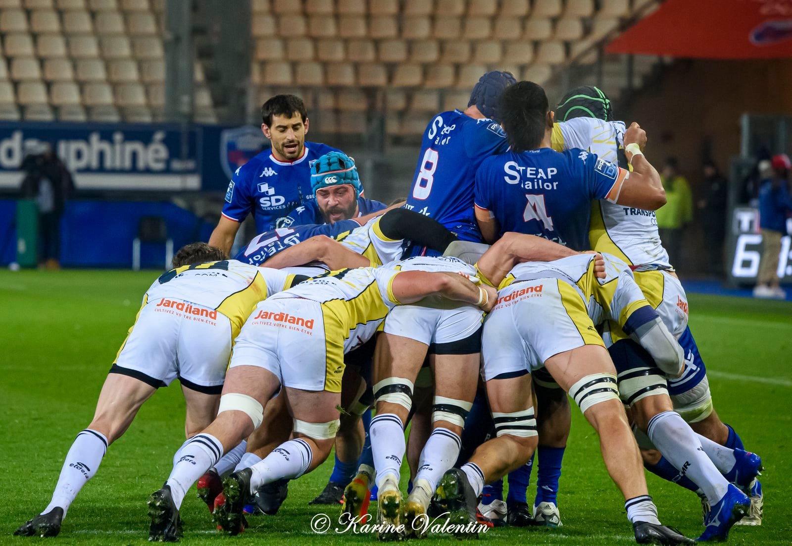 Felipe EZCURRA -  FC Grenoble Rugby - Stade Montois - Rugby -  (#GrenobleVsSMontois2021Dec) Photo by: Karine Valentin | Siuxy Sports 2021-12-09