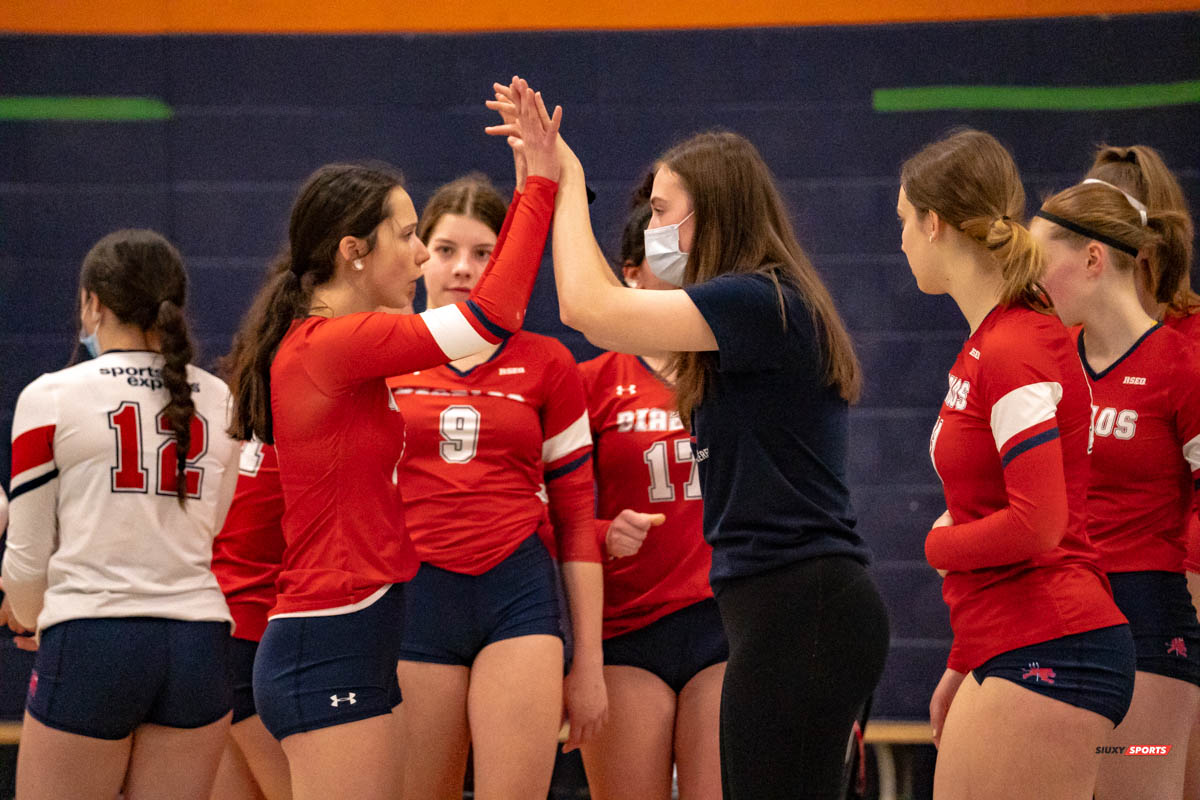 Alexandra BÉRUBÉ EBACHER - Naomi CHAREST -  Cégep André Laurendeau - Cégep Trois-Rivières - Volleyball - André Laurendeau vs Trois Rivières - Volley (#BoomerangVsDiablos2022) Photo by:  | Siuxy Sports 2022-02-20