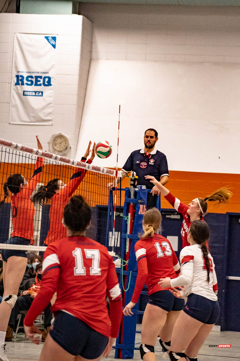 Cégep André Laurendeau - Cégep Trois-Rivières - Volleyball - André Laurendeau vs Trois Rivières - Volley (#BoomerangVsDiablos2022) Photo by:  | Siuxy Sports 2022-02-20