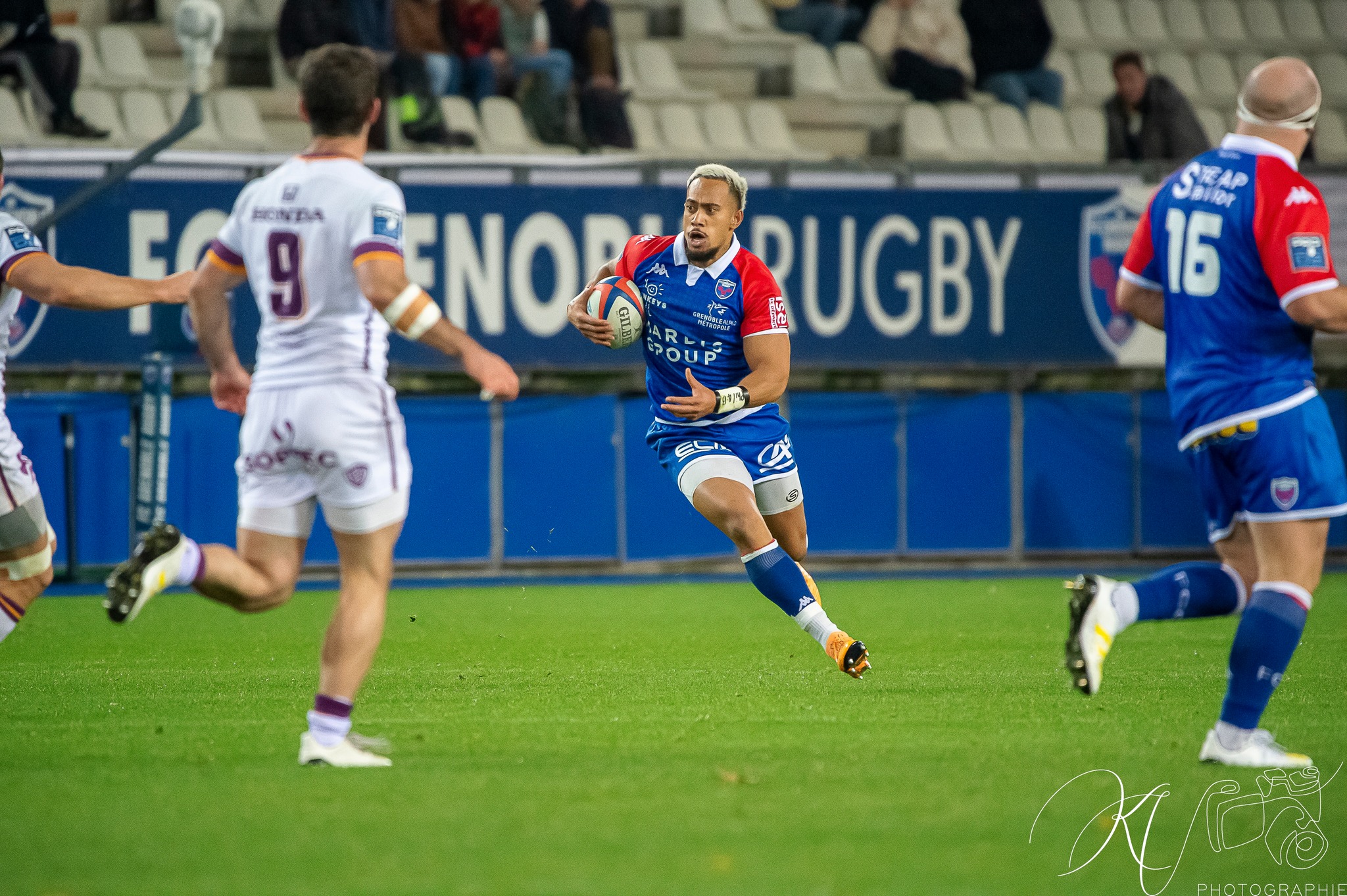 Atu MANU -  FC Grenoble Rugby - Soyaux Angoulême - Rugby - FC Grenoble (24) VS (18) Soyaux Angoulême (2022) (#FCGvsSA2022R11) Photo by: Karine Valentin | Siuxy Sports 2022-11-18