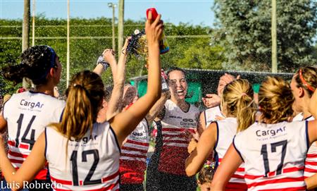 Festejos campeonato 2021 de Hockey - Asociación de Hockey del Oeste