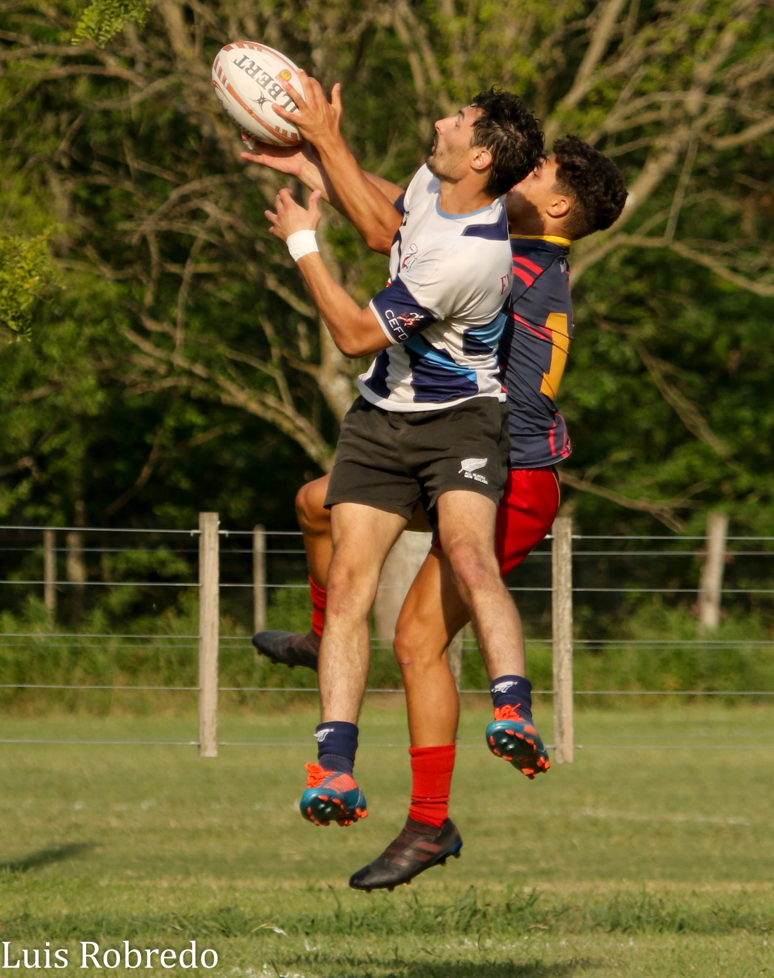  Luján Rugby Club -  - Rugby - Seven de la Tradición 2021 - San Antonio de Areco (#SevenTradicion2021-LRC) Photo by: Luis Robredo | Siuxy Sports 2021-12-05