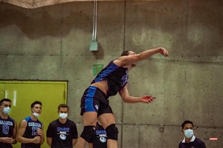 Université de Montréal (3) vs University of New Brunswick (0)