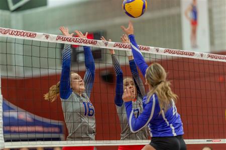 RSEQ - Volley Fém (D2) - ETS (2) vs (3) UQAR - Reel A1