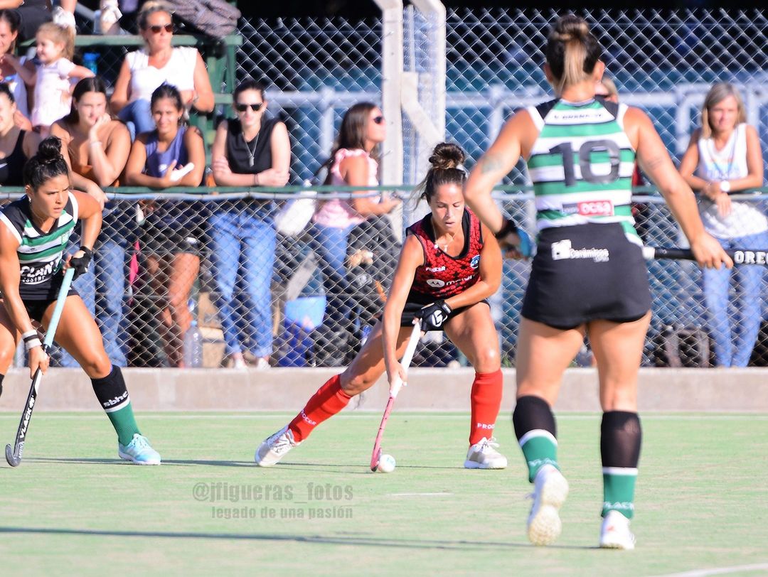  Liceo Naval - Santa Barbara Hockey Club - Field hockey - Liceo Vs Santa Barbara - Hockey con leonas ! (#LiceoVsStaBarbara2022) Photo by: Julián Marcelo Figueras | Siuxy Sports 2022-03-13