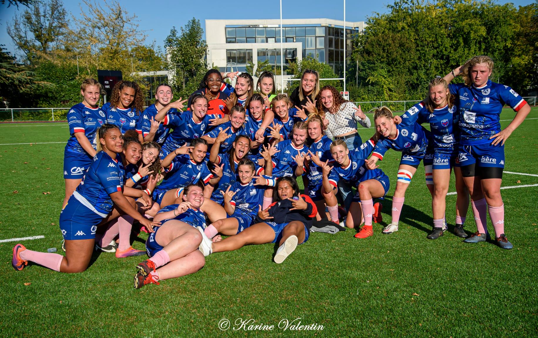 Iliana ACOLASTE - Taïna MAKA - Lou MINGOLO - Ambre MWAYEMBE - Enoé NERI - Marion NOVELLO - Romane PELLEGRINI - Florine THIRON -  FC Grenoble Rugby -  - Rugby - FC Grenoble VS Montpellier U18 (#GrenobleVsMontpll2021octU18) Photo by: Karine Valentin | Siuxy Sports 2021-10-18