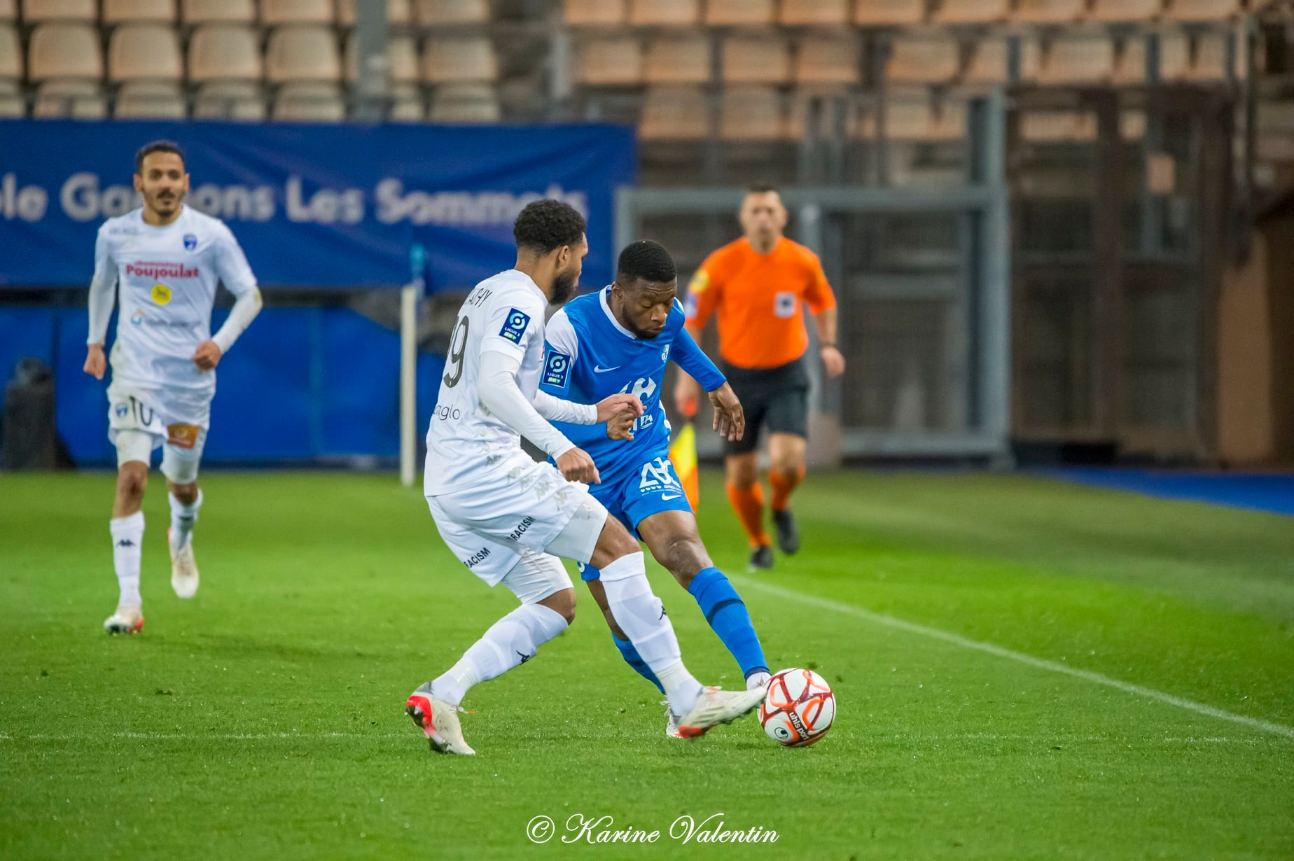 Grenoble Foot 38 - Chamois Niortais FC - Soccer - Grenoble Foot 38 vs Chamois Niortais FC (#GF38vsNiort2022) Photo by: Karine Valentin | Siuxy Sports 2022-02-15