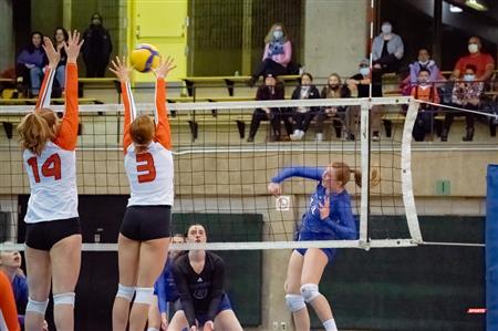 Université de Montréal vs Université du Québec à Trois Rivières - Volleyball Fém