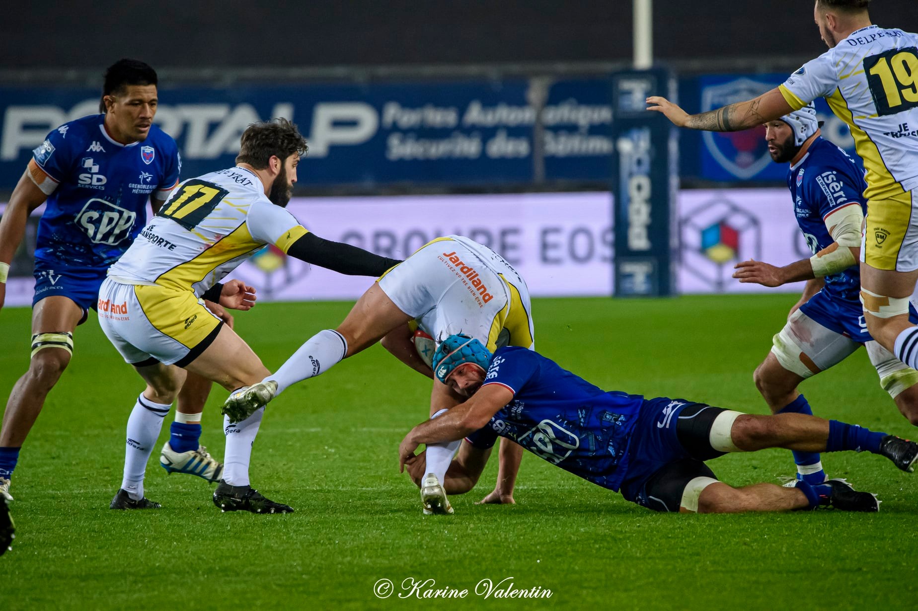 Steeve BLANC-MAPPAZ - Tanginoa HALAIFONUA -  FC Grenoble Rugby - Stade Montois - Rugby -  (#GrenobleVsSMontois2021Dec) Photo by: Karine Valentin | Siuxy Sports 2021-12-09