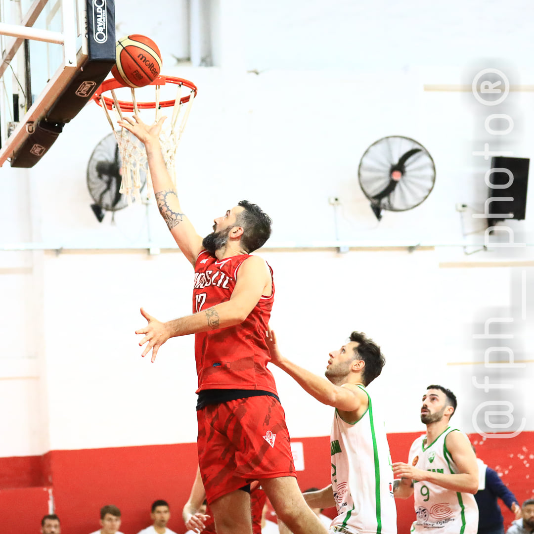 Sebastian SEVEGNANI -  Ramos Mejía Lawn Tennis Club - Club Deportivo Defensores de Hurlingham - Basketball - RAMOS MEJIA LAWN TENIS CLUB VS CD DEFENSORES DE HURLINGHAM - Abril 2022 - LIGA FEDERAL (#RMLTCvsCDDH-ab-22) Photo by: Alan Roy Bahamonde | Siuxy Sports 2022-04-22
