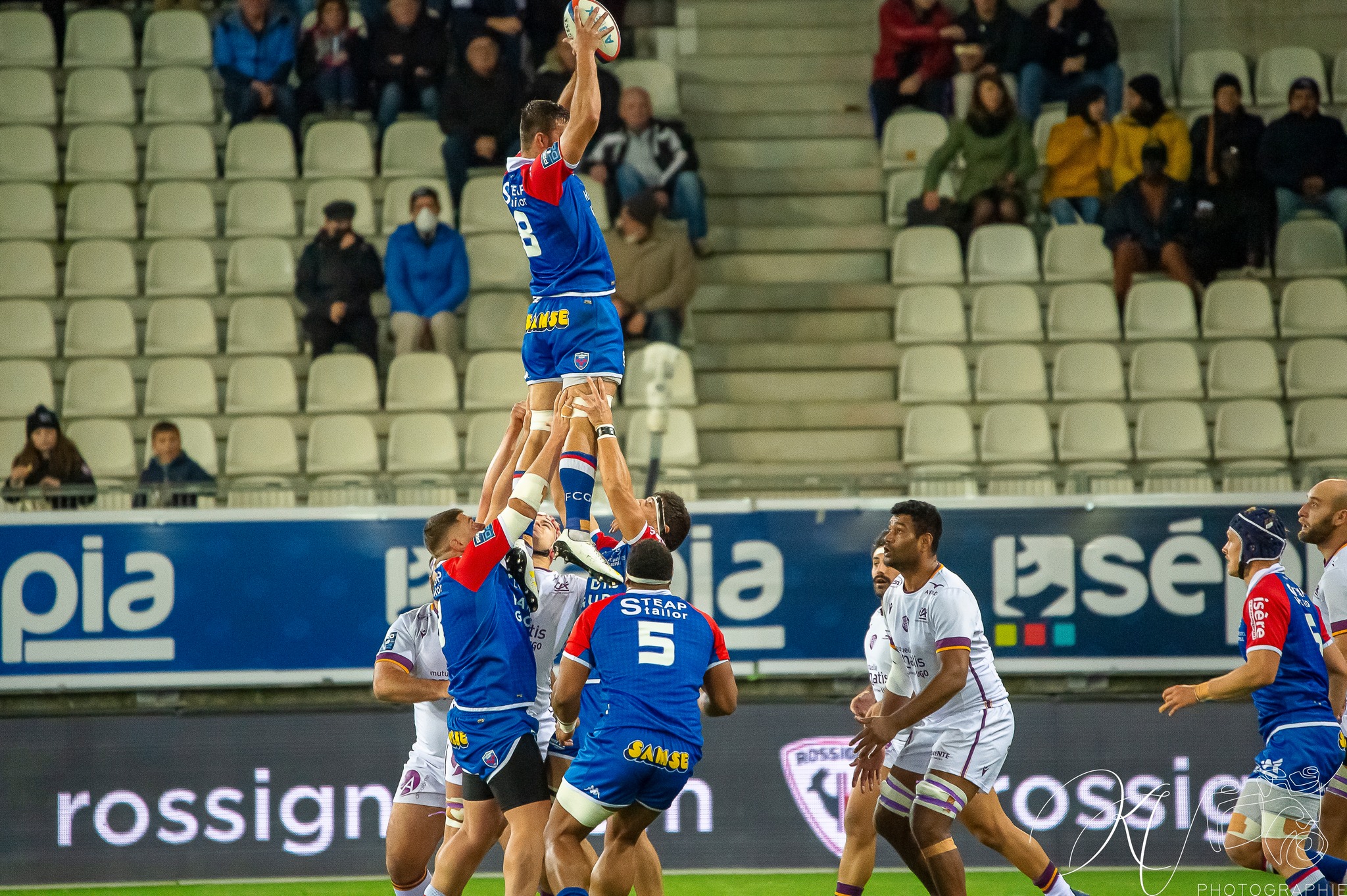  FC Grenoble Rugby - Soyaux Angoulême - Rugby - FC Grenoble (24) VS (18) Soyaux Angoulême (2022) (#FCGvsSA2022R11) Photo by: Karine Valentin | Siuxy Sports 2022-11-18