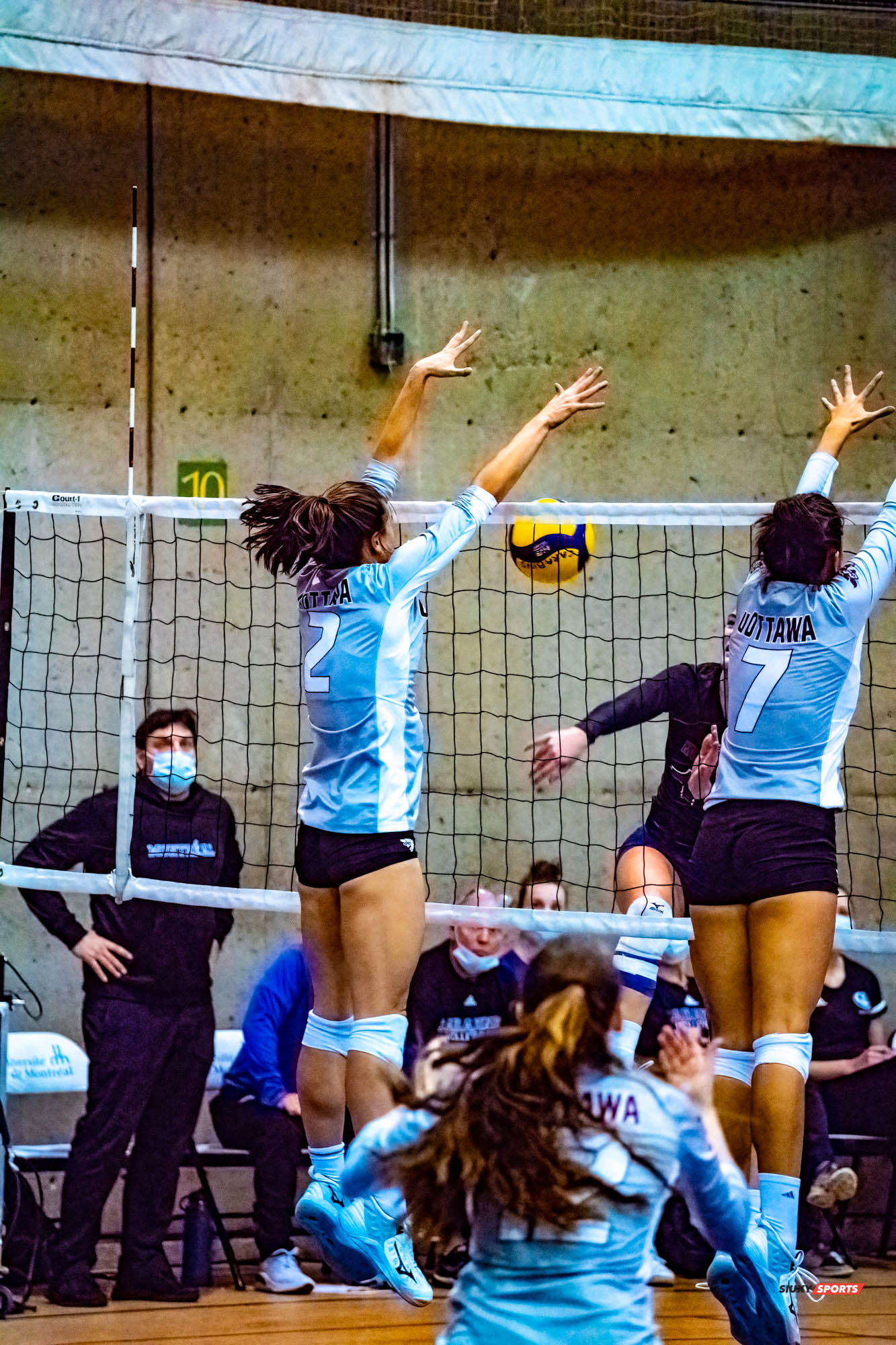  Université de Montréal - Université Ottawa - Volleyball -  (#VolleyUdeMvsUOttawaFW) Photo by:  | Siuxy Sports 2021-11-12