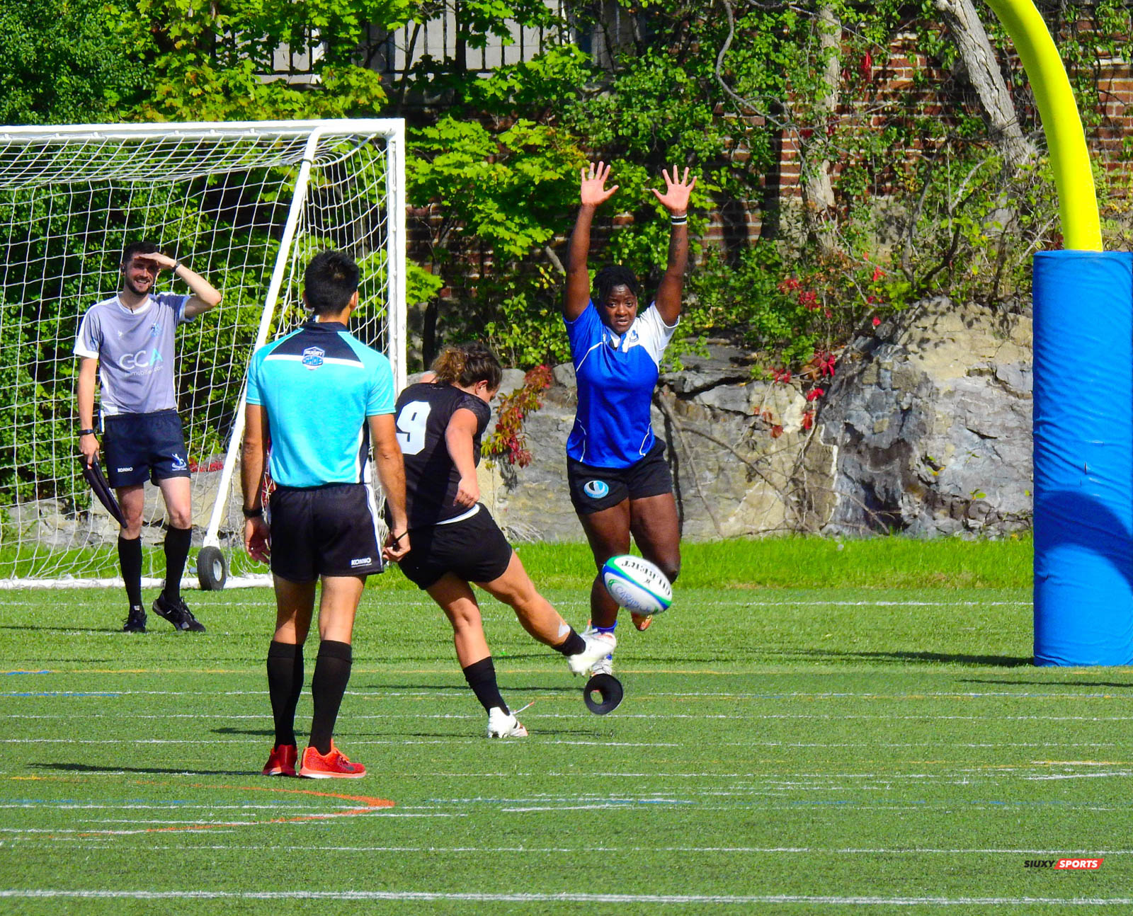 Ngalula FUAMBA - Alexandre SAINT-BONNET -  Université de Montréal - Université Carleton - Rugby -  (#UdeMvsCarletonW2021) Photo by:  | Siuxy Sports 2021-10-09
