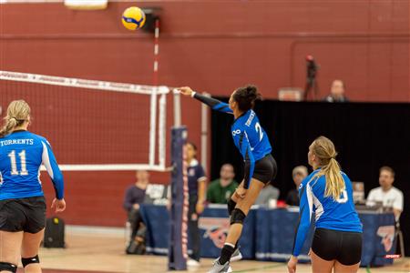 RSEQ - Volley Fém (D2) - UQAC (3) vs (1) UQO - Reel 2