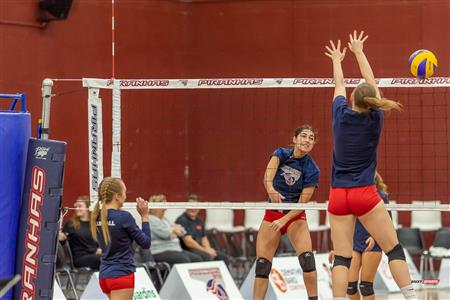 RSEQ - Volley Fém (D2) - ETS (2) vs (3) UQAR - Reel B (Avant match)