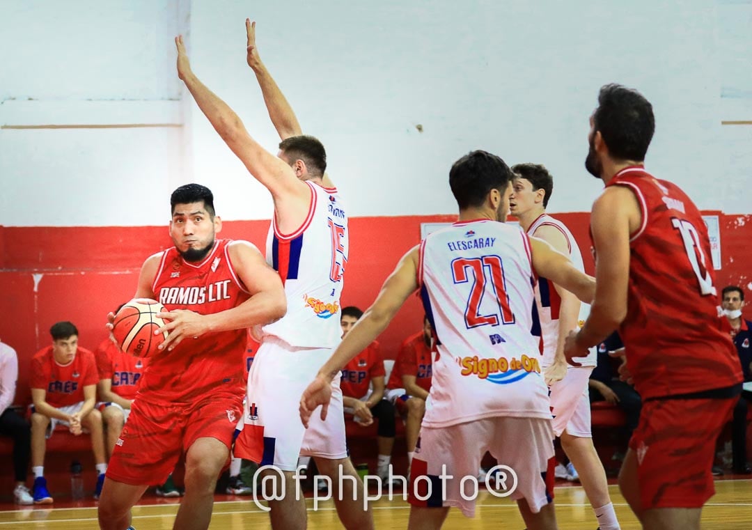 Raul SALVATIERRA -  Ramos Mejía Lawn Tennis Club - Club Atlético Estudiantil Porteño - Basketball - RMLTC vs CA Estudiantil Porteño - Liga Federal 2022 (#RMLTCvsCAEP2022) Photo by: Alan Roy Bahamonde | Siuxy Sports 2022-04-05