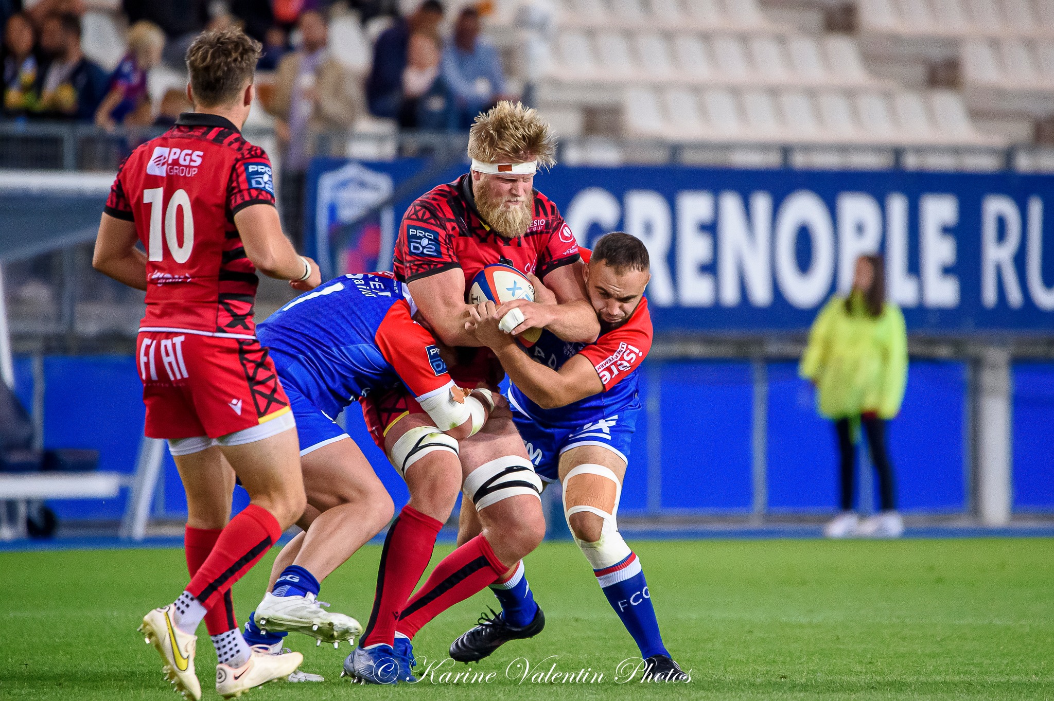  FC Grenoble Rugby - Rouen Normandie Rugby - Rugby - FC Grenoble (20) vs (6) Rouen (#FCGvsRouen2022ReelA) Photo by: Karine Valentin | Siuxy Sports 2022-09-16