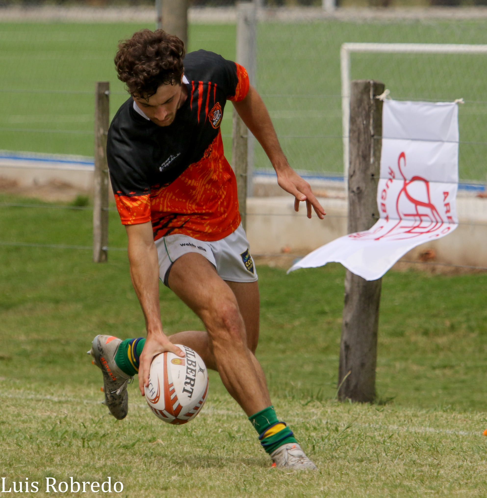  Haka Fitness Club -  - Rugby - Seven de la Tradición 2021 - San Antonio de Areco (#SevenTradicion2021-HakaFitness) Photo by: Luis Robredo | Siuxy Sports 2021-12-05