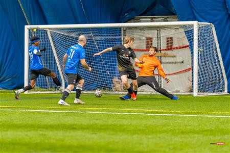 QSL - Ringleaders FC (9) vs (1) Montreal United FC
