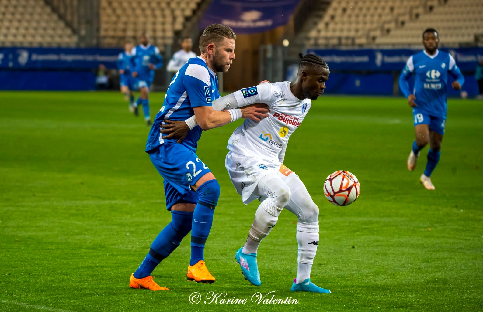  Grenoble Foot 38 - Chamois Niortais FC - Soccer - Grenoble Foot 38 vs Chamois Niortais FC (#GF38vsNiort2022) Photo by: Karine Valentin | Siuxy Sports 2022-02-15