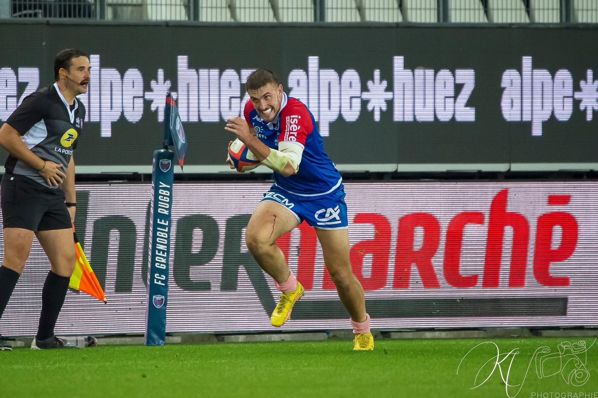 Romain FUSIER -  FC Grenoble Rugby - USON Nevers - Rugby - FC GRENOBLE RUGBY (19) VS USON NEVERS (18) - 2022 (#FCGvsUSONm22022) Photo by: Karine Valentin | Siuxy Sports 2022-10-27