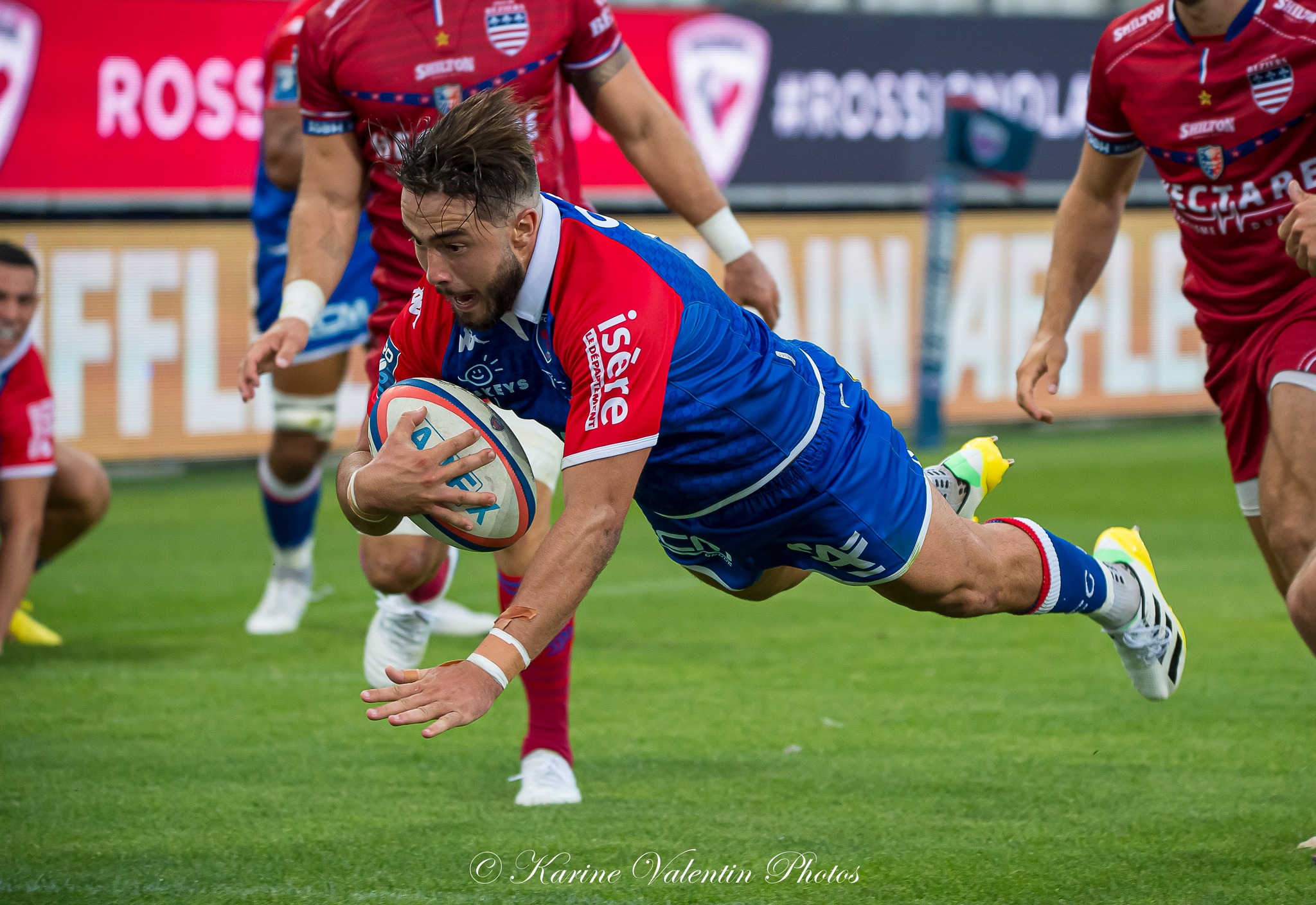 Romain TROUILLOUD -  FC Grenoble Rugby - AS Béziers Hérault - Rugby - FC GRENOBLE RUGBY (19) VS (15) AS BÉZIERS HÉRAULT (#FCGvsASBHaou2022) Photo by: Karine Valentin | Siuxy Sports 2022-08-26