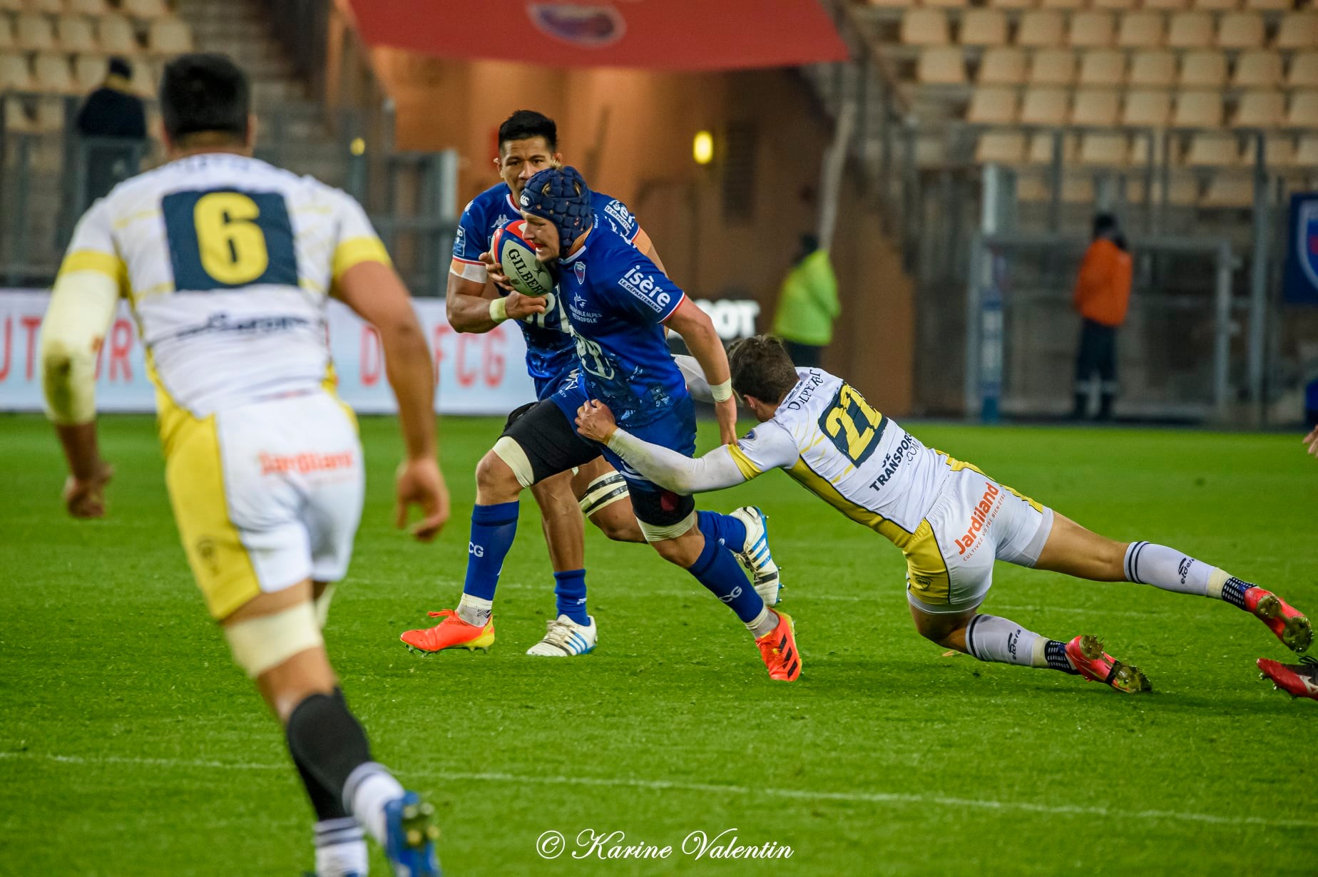 Tanginoa HALAIFONUA -  FC Grenoble Rugby - Stade Montois - Rugby -  (#GrenobleVsSMontois2021Dec) Photo by: Karine Valentin | Siuxy Sports 2021-12-09