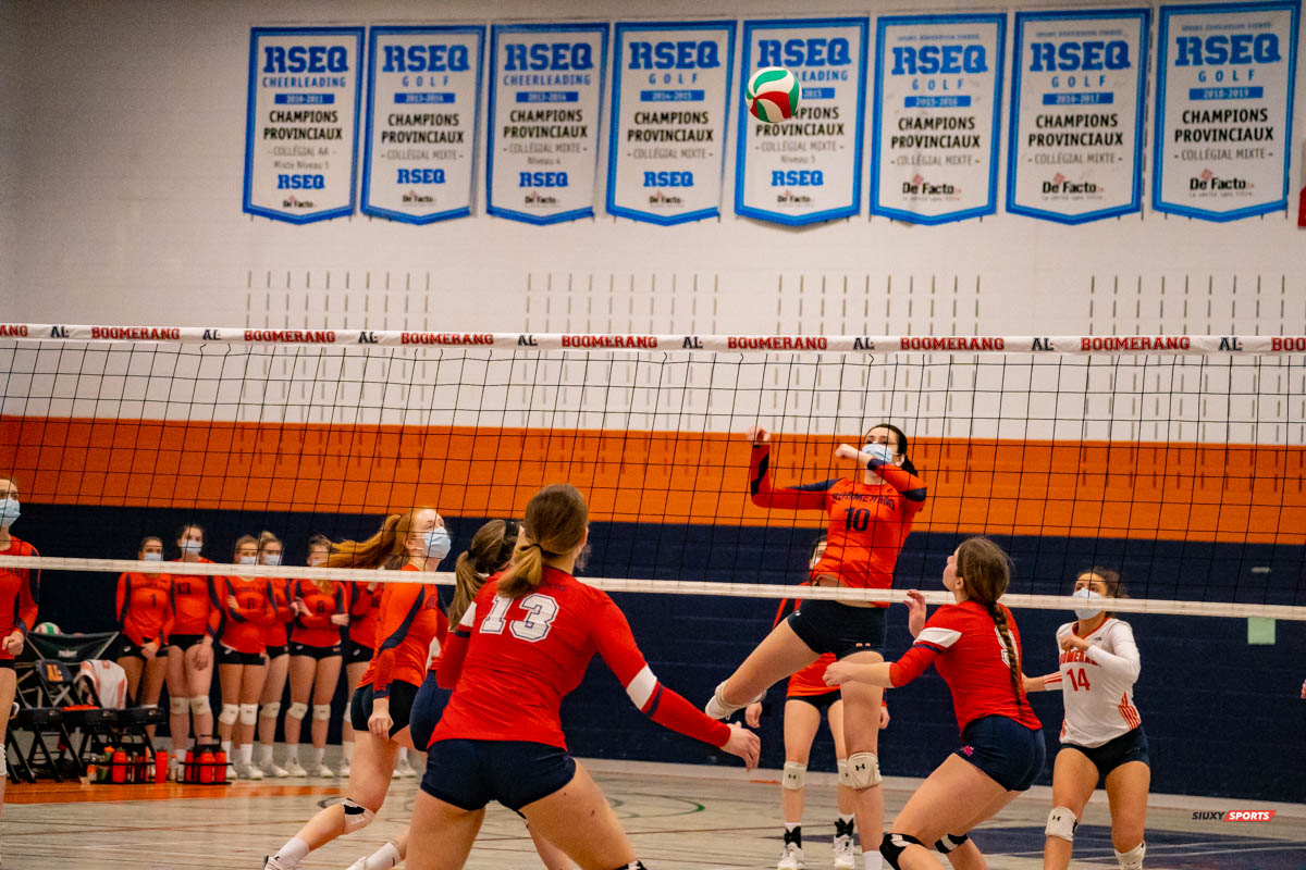  Cégep André Laurendeau - Cégep Trois-Rivières - Volleyball - André Laurendeau vs Trois Rivières - Volley (#BoomerangVsDiablos2022) Photo by:  | Siuxy Sports 2022-02-20