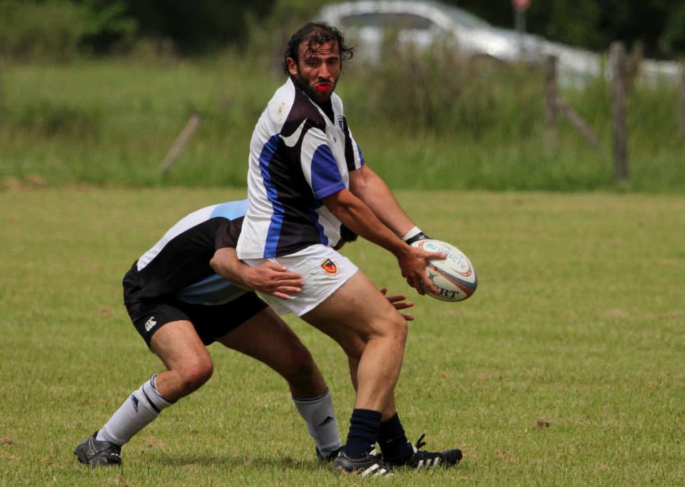  Areco Rugby Club - Centro Naval - RugbyV - Areco vs RON XV (Centro Naval) - Primer Encuentro de Veteranos en Areco con Vaquillona c/ Cuero 2014 (#ArecoVsRONXV2014) Photo by: Luis Robredo | Siuxy Sports 2014-10-18