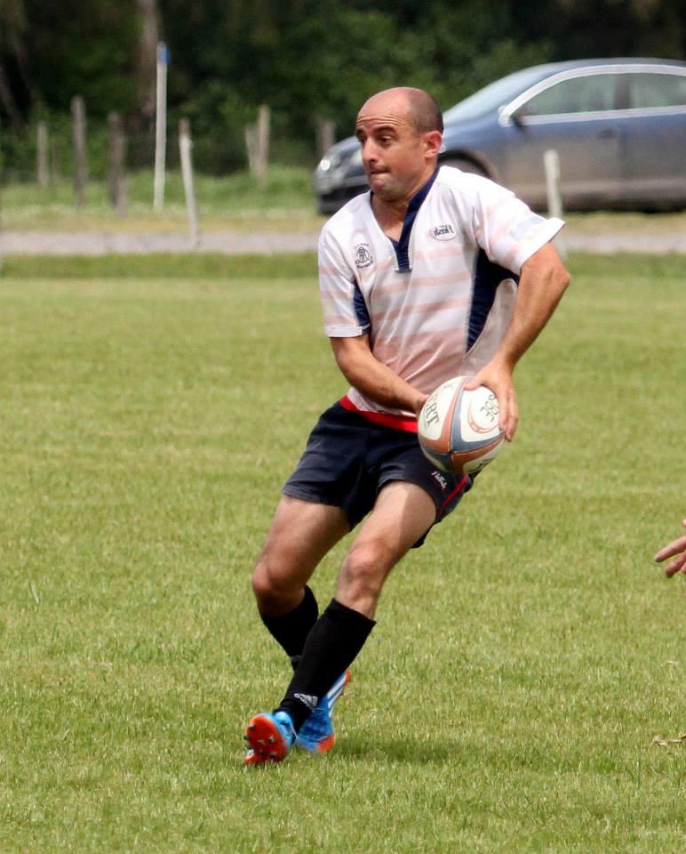  Areco Rugby Club - Cambalache XV - RugbyV - Areco vs Cambalache XV - Primer Encuentro de Veteranos en Areco con Vaquillona con Cuero 2014 (#ArecoVsCambalacheXV2014) Photo by: Luis Robredo | Siuxy Sports 2014-10-18
