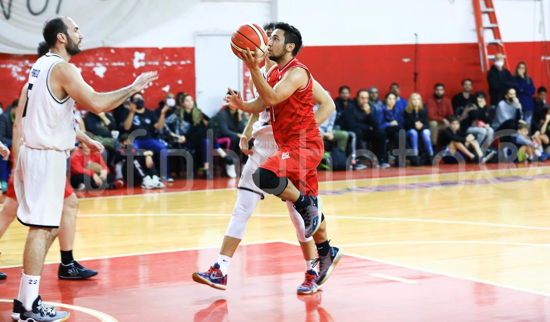 Facundo KANESHIRO -  Ramos Mejía Lawn Tennis Club - Club Recreativo Los Indios - Basketball - RMLTC vs Los Indios - Liga Federal 2022 (#RMLTCvsLosIndios2022) Photo by: Alan Roy Bahamonde | Siuxy Sports 2022-04-01