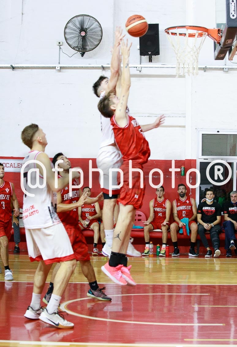  Ramos Mejía Lawn Tennis Club - Centro Deportivo Huracán de San Justo - Basketball - Ramos Mejia Lawn Tenis Club Vs Huracan de San Justo - 2022 - Liga Federal (#RMLTCvsHSJ2022metro) Photo by: Alan Roy Bahamonde | Siuxy Sports 2022-02-12