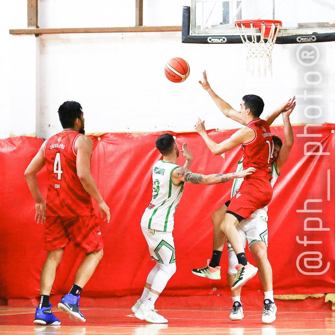 Santiago MARTINEZ -  Ramos Mejía Lawn Tennis Club - Club Deportivo Defensores de Hurlingham - Basketball - RAMOS MEJIA LAWN TENIS CLUB VS CD DEFENSORES DE HURLINGHAM - Abril 2022 - LIGA FEDERAL (#RMLTCvsCDDH-ab-22) Photo by: Alan Roy Bahamonde | Siuxy Sports 2022-04-22