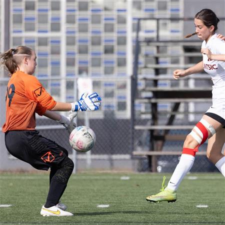 RSEQ - Soccer Fém - Noir et Or vs Aigles