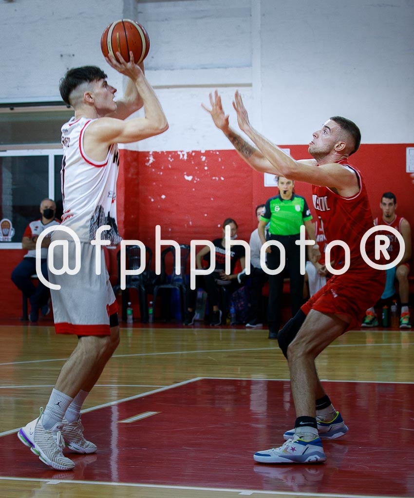 Santiago YASKULKA -  Ramos Mejía Lawn Tennis Club - Centro Deportivo Huracán de San Justo - Basketball - Ramos Mejia Lawn Tenis Club Vs Huracan de San Justo - 2022 - Liga Federal (#RMLTCvsHSJ2022metro) Photo by: Alan Roy Bahamonde | Siuxy Sports 2022-02-12