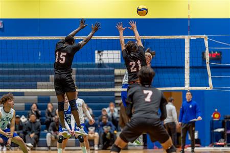 RSEQ - VOLLEYBALL C M D2 SUD-OUEST - TOURNOI 4 - SECTION A - Aigles (2) VS (1) Blues