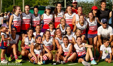 Festejos campeonato 2021 de Hockey - Asociación de Hockey del Oeste