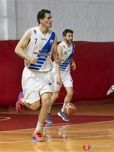 Ramos Mejia Lawn Tennis Club Vs Hebraica Basquet 2021