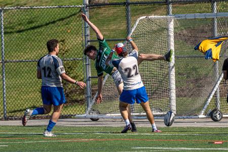 Parc Olympique (28) vs (5) Montreal Irish - Sr