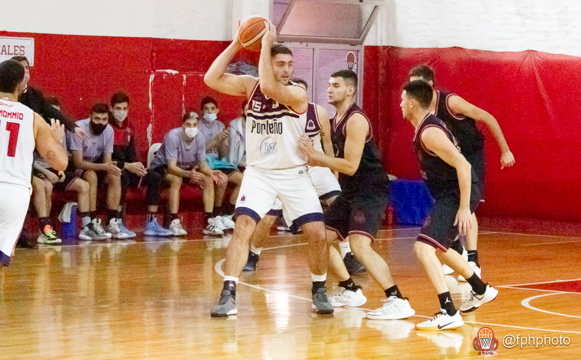  Ramos Mejía Lawn Tennis Club - Club Atlético Estudiantil Porteño - Basketball - Ramos Mejia Lawn Tenis Club Vs CA Estudiantil Porteño 2021 (#RMLTCvsCAEP2011) Photo by: Alan Roy Bahamonde | Siuxy Sports 2021-06-11