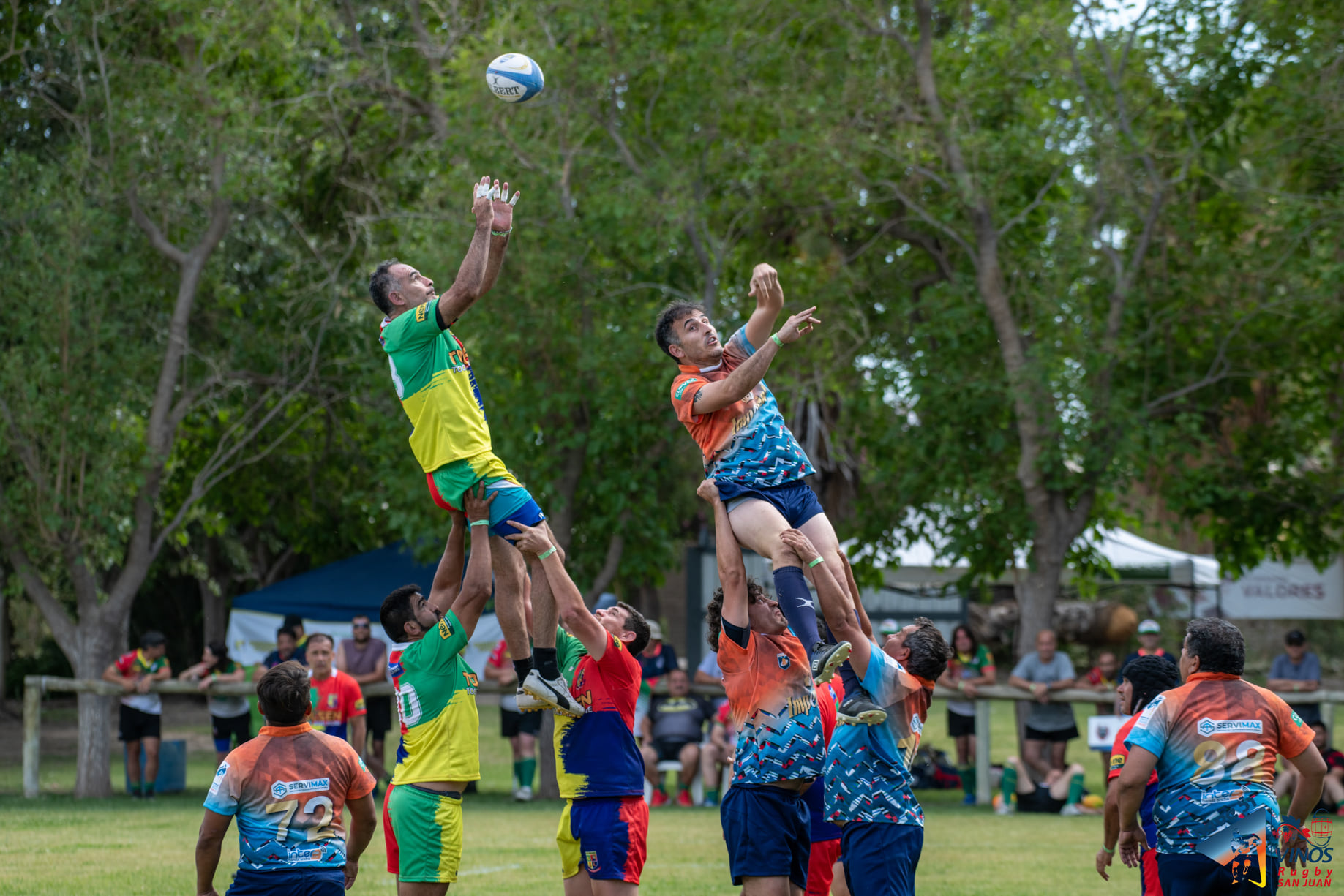  VINOS Rugby - Fund. Old Virgins - RugbyV - 51 Nacional de Veteranos de Rugby San Juan - VINOS vs Old Virgin (#51NaVeSJ21VINOSvOldVirgin) Photo by: Diego van Domselaar | Siuxy Sports 2021-11-15