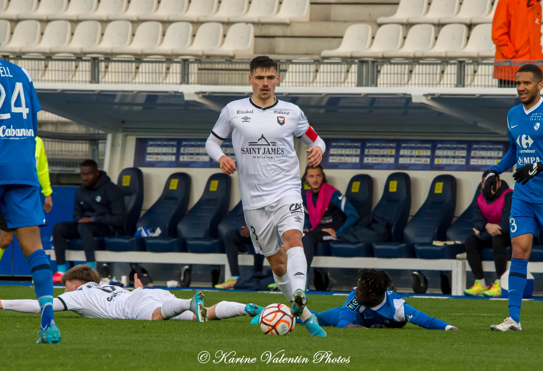  Grenoble Foot 38 - SM Caen - Soccer - Grenoble (0) vs (2) Caen (#GF38vsSMC2022) Photo by: Karine Valentin | Siuxy Sports 2022-04-09