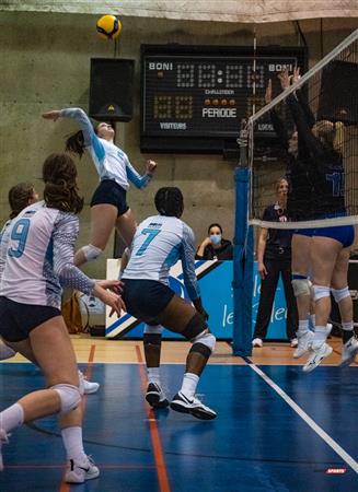 Université de Montréal vs Université du Québec à Montréal - Volleyball Fém
