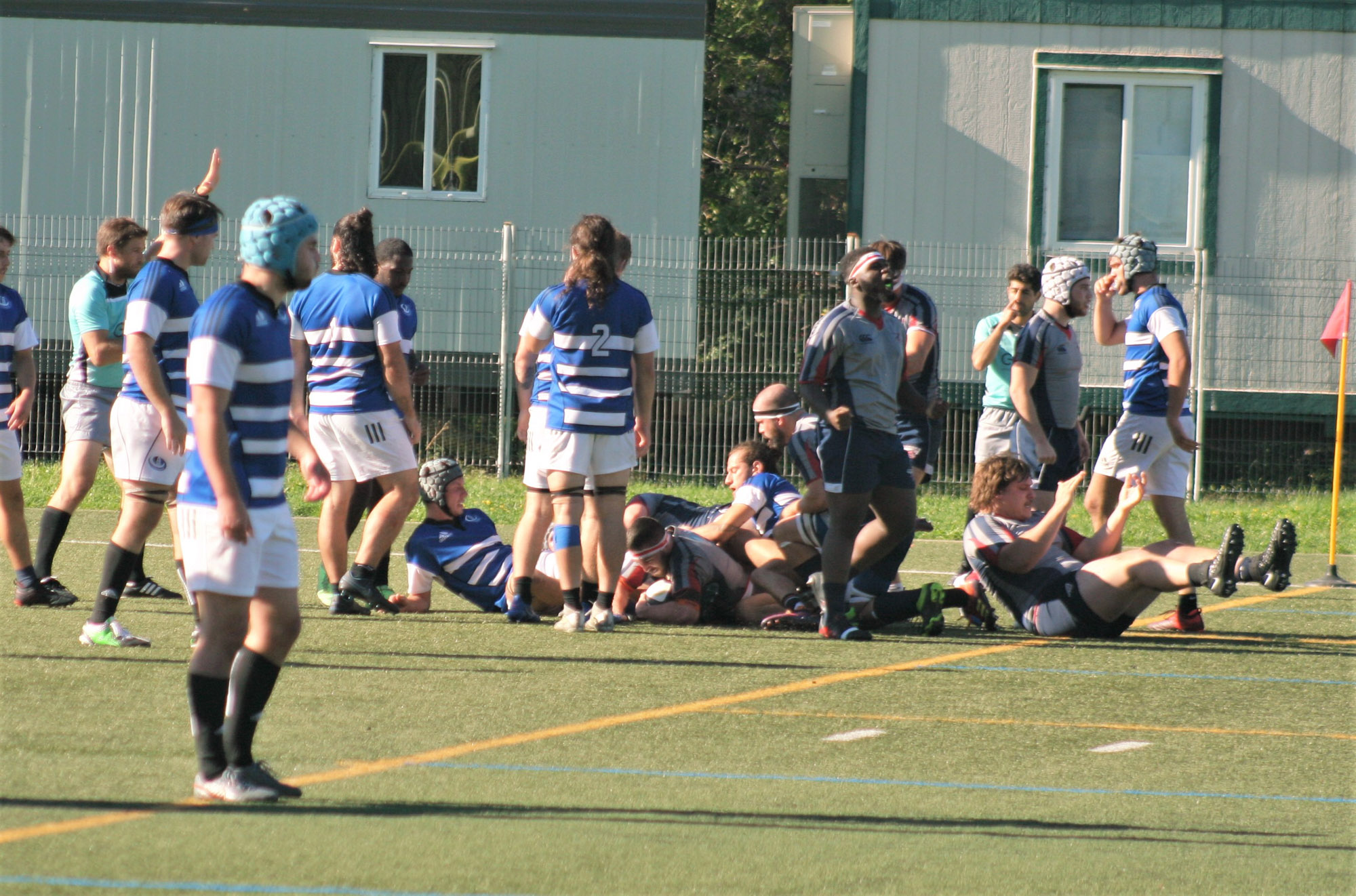James ACKER - Alec MONTEALEGRE -  Université de Montréal - ÉTS (École de technologie supérieure) - Rugby -  (#UdeMvsETS) Photo by:  | Siuxy Sports 2021-09-19