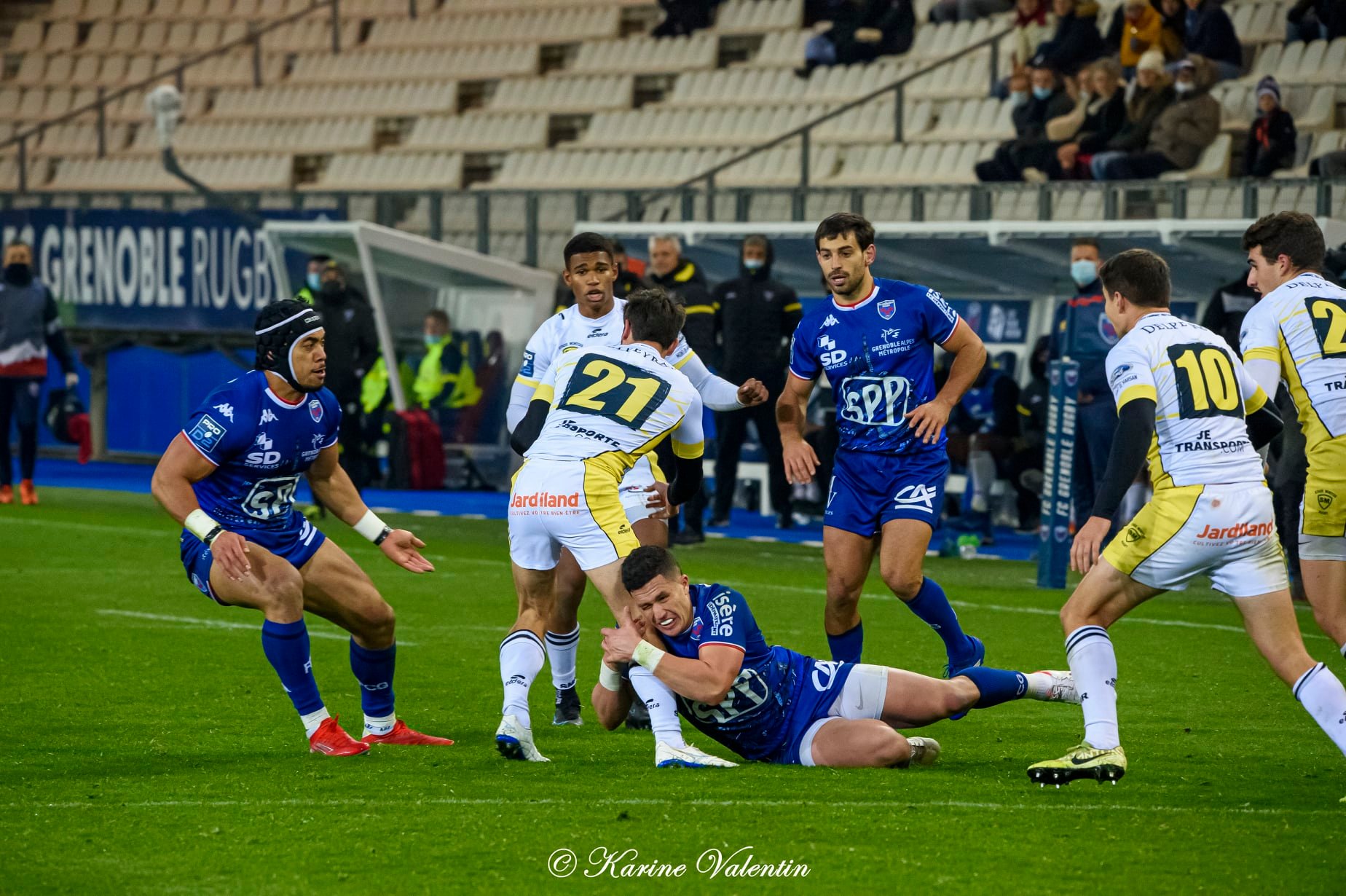  FC Grenoble Rugby - Stade Montois - Rugby -  (#GrenobleVsSMontois2021Dec) Photo by: Karine Valentin | Siuxy Sports 2021-12-09