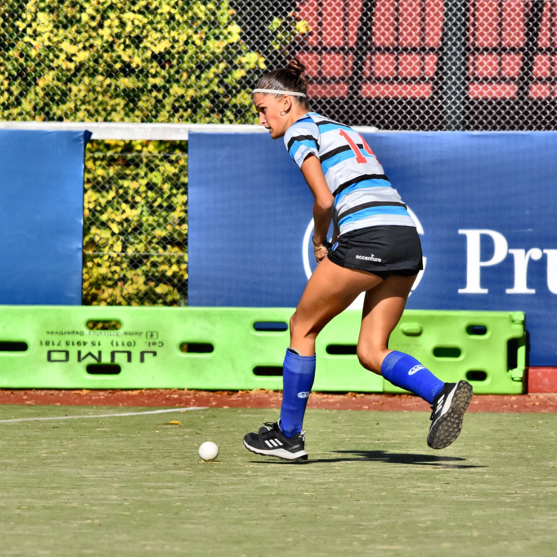  San Isidro Club - Club Atlético Banco de la Nación Argentina - Field hockey - S.I.C. A vs Banco Nacion A - 6ta a 1ra - 2022 (#SICBANCOhockeyf2022) Photo by: Edgardo Kleiman | Siuxy Sports 2022-04-02
