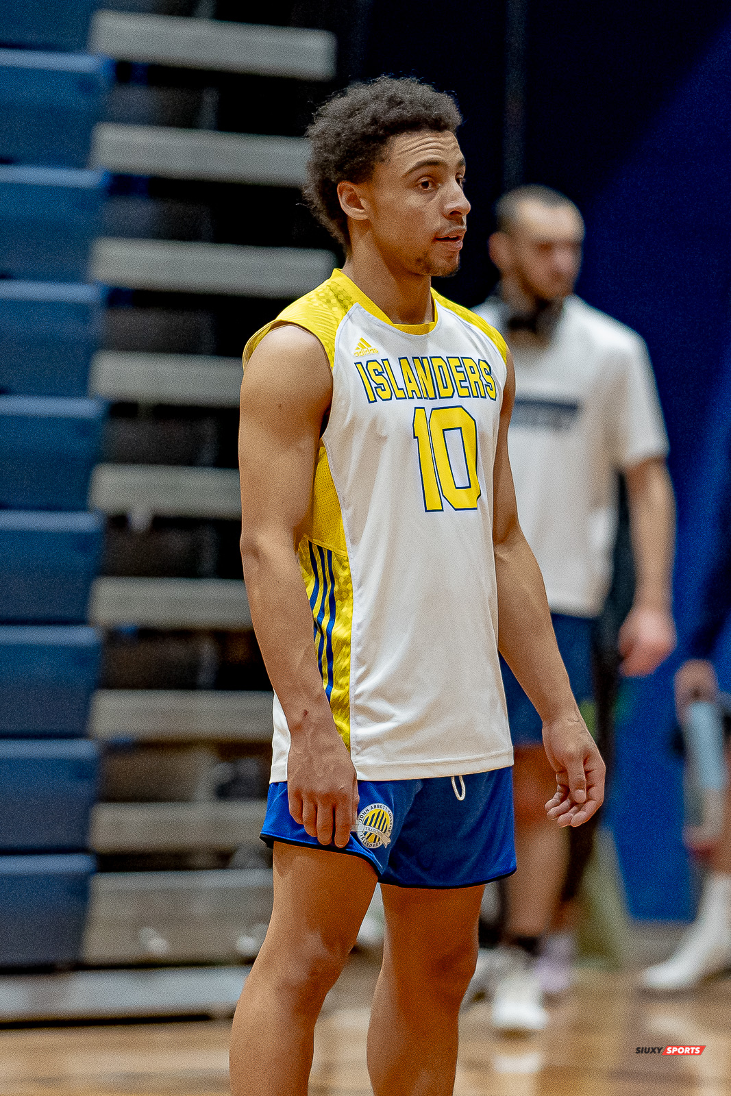 Marcus GRANDISON -  Cégep de l'Abitibi-Témiscamingue - College John Abbott - Volleyball - RSEQ - VOLLEYBALL C M D2 SUD-OUEST - TOURNOI 4 - SECTION A - Gaillards (2) VS (1) ISLANDERS (#RSEQVoll2022ABIJAC) Photo by: Dan Taylor-Morin | Siuxy Sports 2022-12-04