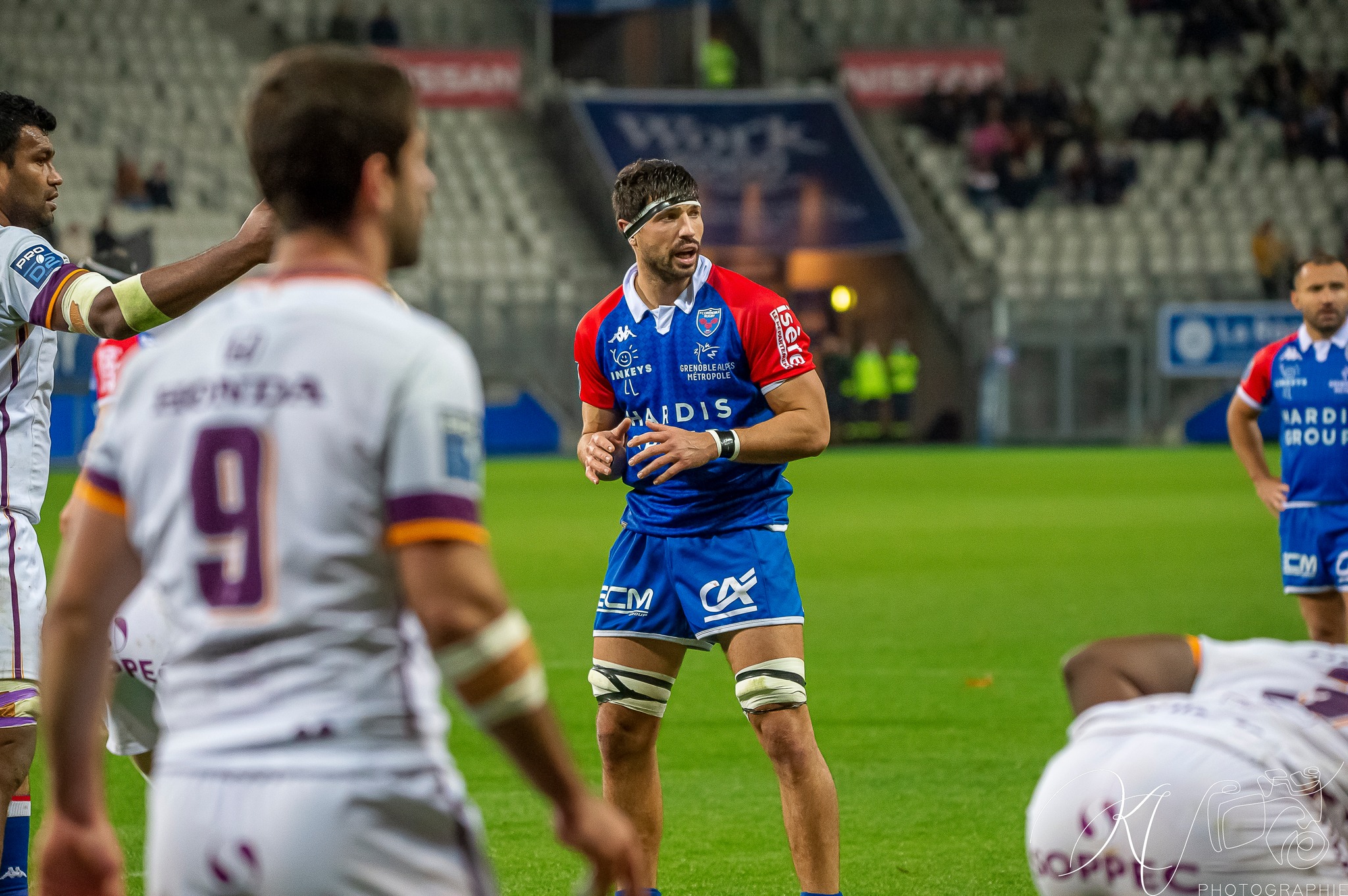 Eric ESCANDE -  FC Grenoble Rugby - Soyaux Angoulême - Rugby - FC Grenoble (24) VS (18) Soyaux Angoulême (2022) (#FCGvsSA2022R11) Photo by: Karine Valentin | Siuxy Sports 2022-11-18