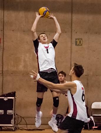 Université de Montréal (3) vs University of New Brunswick (0)