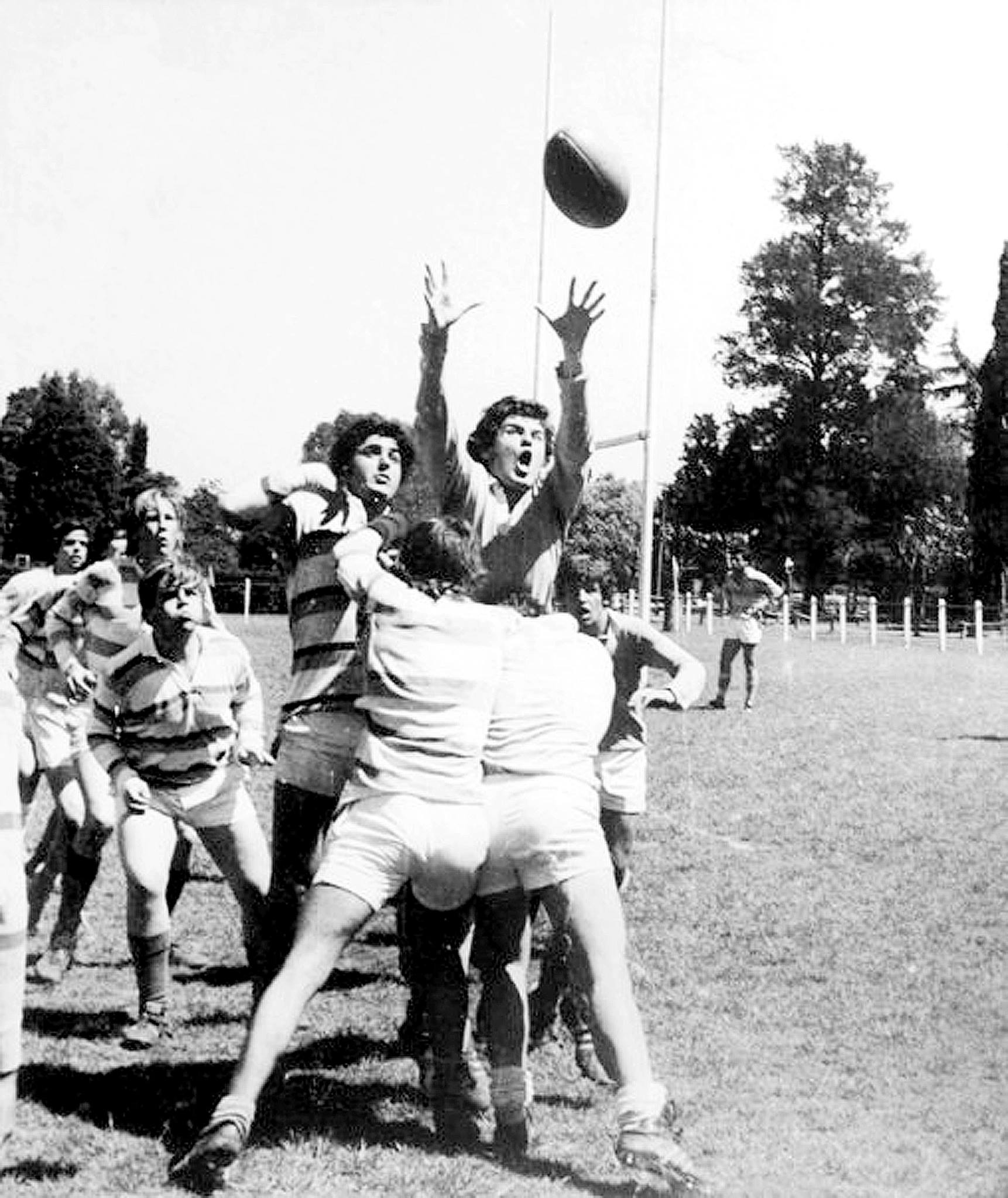  Hindú Club - San Isidro Club - Rugby - 4ta A en 1974 () Photo by:  | Siuxy Sports 1974-05-01
